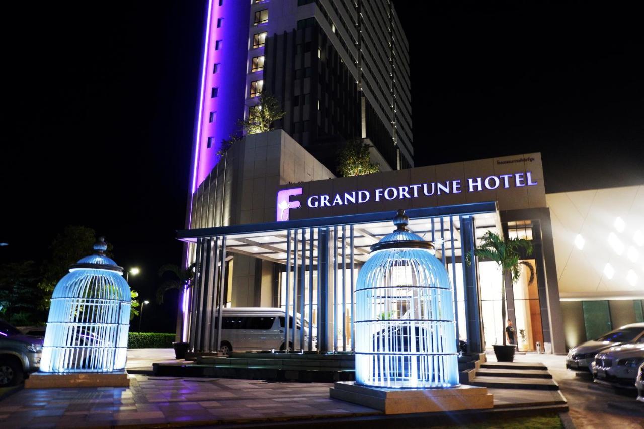 Grand Fortune Hotel ناخون سي ثامارات المظهر الخارجي الصورة